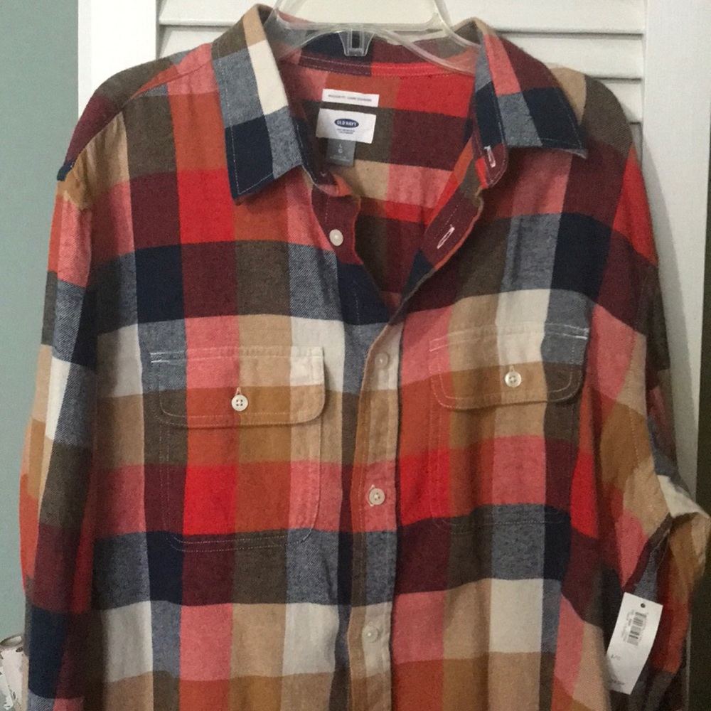 Old Navy Men’s Flannel Shirt NEW with tags